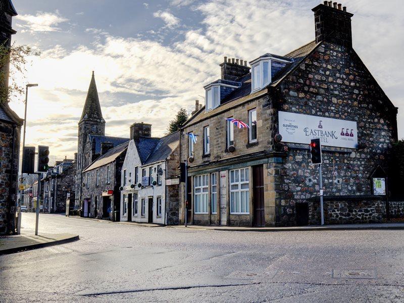 Oyo Eastbank Hotel, Speyside Scotland Rothes Exterior foto